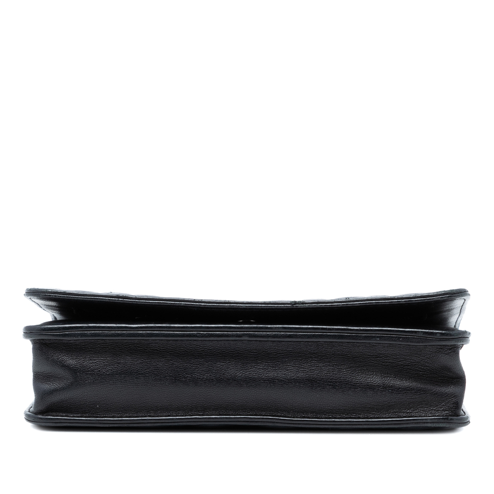 Pre-Loved Chanel CC Embossed Lambskin Diamond Wallet On Chain - Picture 3 of 8